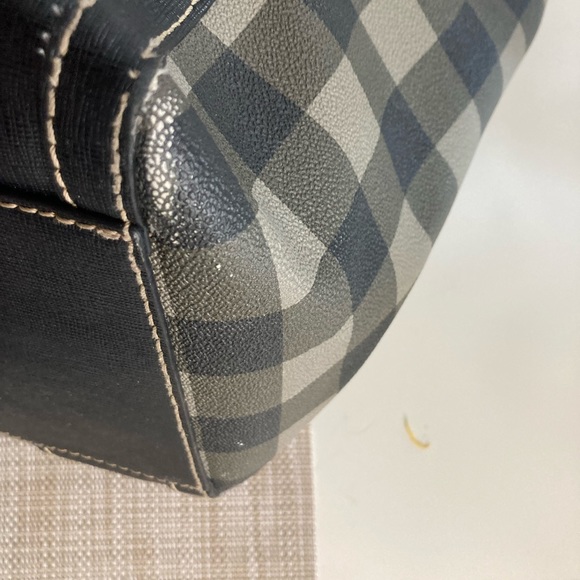 Tote - Picture 4 of 9